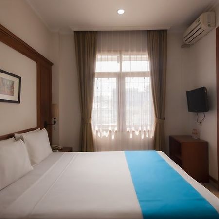 בנדונג Caryota Hotel מראה חיצוני תמונה