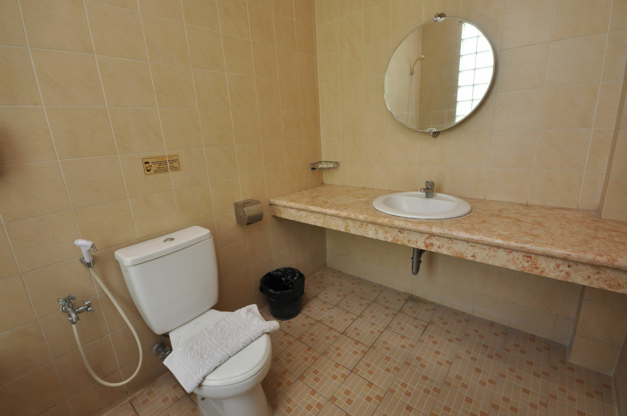 בנדונג Caryota Hotel מראה חיצוני תמונה